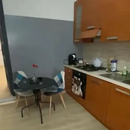Jony House *